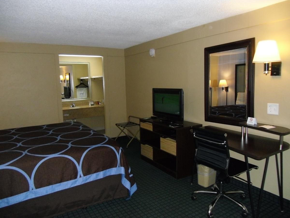 Super 8 By Wyndham Lantana West Palm Beach Εξωτερικό φωτογραφία